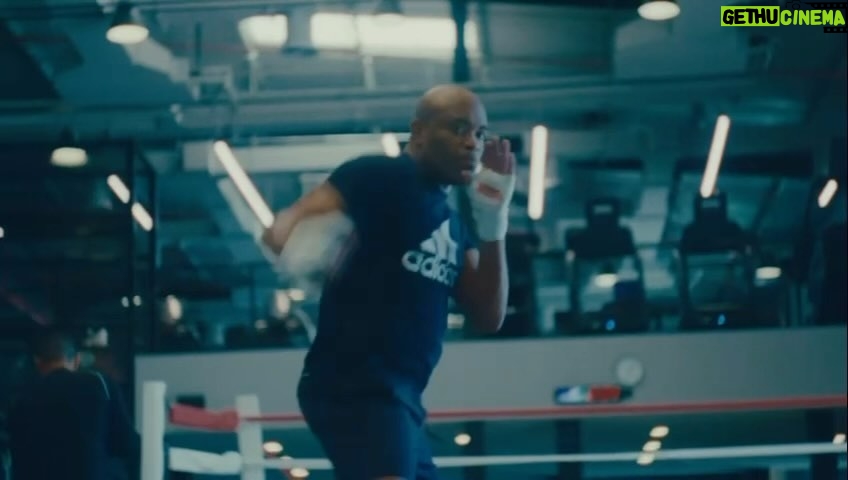 Anderson Silva Instagram - O respeito é a essência que dá vida à confiança no seu trabalho no que se propõe a fazer com competência. O amor só irá prosperar em sua caminhada se vivido com muita dedicação, resiliência e disciplina, nos gestos de cautela e autocrítica com sabedoria, como se nos indicasse o caminho certo para seguir escrevendo lindas páginas do livro da vida. Tenha um ótimo final de semana, meu povo. 🙏🏾🙏🏾🙏🏾. @luiz_dorea @e.silvaoficial @tarikalqassimi @hebertwilianboxe @ryanbraden @silva_mtc @spiderkick