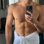 André Lamoglia Instagram - 🤝🛎️