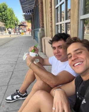 André Lamoglia Instagram - Back to town