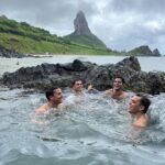 André Lamoglia Instagram - Solzinho, Noronha… Também gostamos de chuva. ❣️ Fernando de Noronha
