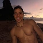 André Lamoglia Instagram - Solzinho, Noronha… Também gostamos de chuva. ❣️ Fernando de Noronha