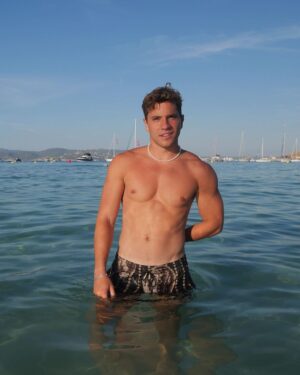 André Lamoglia Instagram - Verano 🧡