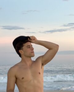 André Lamoglia Instagram - Deu tempo de um mergulho 🌊🙌🏽🇧🇷 Rio de Janeiro, Rio de Janeiro