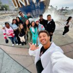 André Luiz Frambach Instagram – Só pra fechar a fileira com @universaldestinationsbrasil e que fique claro que ainda tenho uma coleção inteira de fotos hahahahahaha. 2 dias incríveis 💥🌎