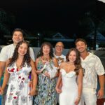 André Luiz Frambach Instagram – 2023 foi um ano cheio de aventuras acima de tudo, um ano com muitos desafios, porém, um ano com muitas conquistas e realizações: ano do meu casamento, ano de 2 filmes no cinema nacional, ano que voltei pros palcos, ano que perdi uma irma(loira), e uma filha( meguinha) ano que realmente por diversos momentos fez a gente querer rebater, provar a verdade, mas que ensinou que acima de tudo precisamos ter AMOR, companheirismo, compreensão e força! Força pra passar por tudo e permanecer unido, força pra não se importar com as mentiras e falácias e força pra conseguir seguir em frente realizando tantos sonhos!! Que 2024 seja repleto de desafios tbm, porque papai do céu só dá uma cruz pra quem consegue carregar, e levo esse 2023 com o MAIOR AMOR DO MUNDO! EU CASEEEEI ❤️❤️💥💥💥