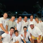 André Luiz Frambach Instagram – 2023 foi um ano cheio de aventuras acima de tudo, um ano com muitos desafios, porém, um ano com muitas conquistas e realizações: ano do meu casamento, ano de 2 filmes no cinema nacional, ano que voltei pros palcos, ano que perdi uma irma(loira), e uma filha( meguinha) ano que realmente por diversos momentos fez a gente querer rebater, provar a verdade, mas que ensinou que acima de tudo precisamos ter AMOR, companheirismo, compreensão e força! Força pra passar por tudo e permanecer unido, força pra não se importar com as mentiras e falácias e força pra conseguir seguir em frente realizando tantos sonhos!! Que 2024 seja repleto de desafios tbm, porque papai do céu só dá uma cruz pra quem consegue carregar, e levo esse 2023 com o MAIOR AMOR DO MUNDO! EU CASEEEEI ❤️❤️💥💥💥