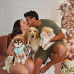 André Luiz Frambach Instagram - Quando se vive o amor, se tem amor ❤️ Um feliz e abençoado natal ✨