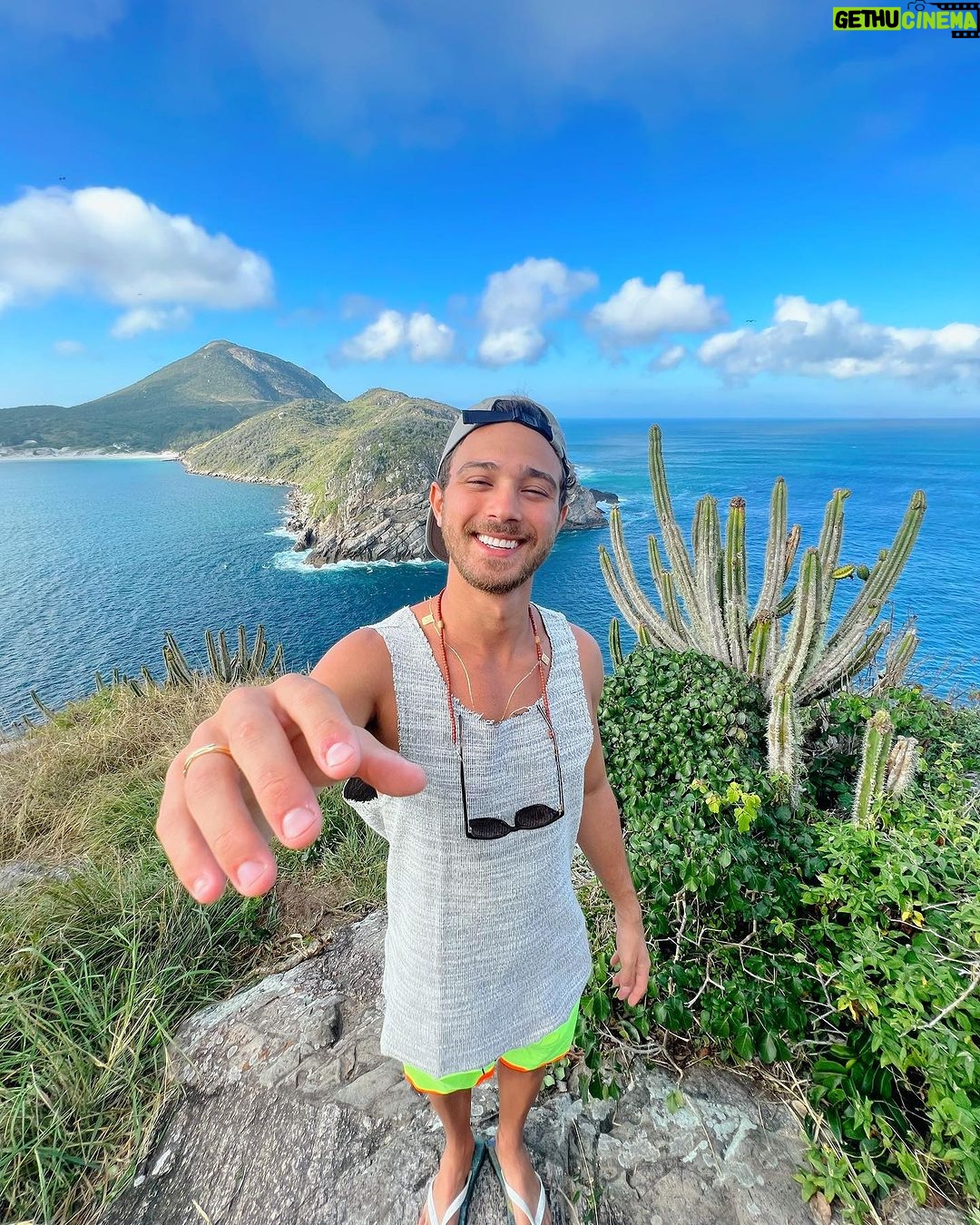 André Luiz Frambach Instagram - Olho aberto pra vida e pra tudo de lindo que ela nos traz, inclusive para as adversidades, importante estarmos atentos mas sempre motivados a sermos a nossa melhor versão! 🌊☀️🐠