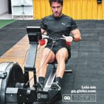 André Luiz Frambach Instagram - André Luiz Frambach se divide entre funcional, crossfit e yoga em meio aos trabalhos como ator. O artista chegou a ganhar 10kg de massa magra e agora procura manter o físico. Saiba mais em gq.globo.com!