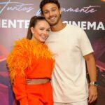 André Luiz Frambach Instagram - Tenho tanto orgulho dessa mulher, dessa atriz, empresária, dubladora, cantora, noiva e tudo mais que ela se propõe a fazer e ser! Lindo te ver brilhando na vida, nas animações, nas telonas e telinhas! Lindo ver suas escolhas, seu tamanho e seu poder! Reparem bem o que ela fala no vídeo sobre os sonhos e sobre o que a gente deseja, o universo escuta tudo que falamos, todos os nossos sentimentos, e todos os nossos desejos. Tudo tem a hora certa e até a hora certa chegar, precisamos ir em busca disso! Larissa é a prova viva de que tudo que ela quer ela consegue indo atrás, desejando, lutando, e depois de muita luta, conquistando! Te amo meu amor, feliz demais por mais essa conquista!!! E como o Hugo disse no discurso tbm “NÃO TEM COMO NÃO GOSTAR” que filme lindo, que produção, parabéns a todos os envolvidos, super emocionante, engraçado, tocante… enfim, vão ao cinema ❤️
