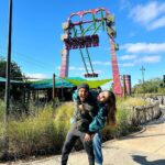 André Luiz Frambach Instagram - Ontem foi dia de sentir a adrenalina espalhar por todo corpo, só brinquedo sinistro de bom 🎢💥 @buschgardensbr Busch Gardens, Tampa Bay, Florida