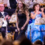 André Rieu Instagram – Emma working her magic! 🪄 

Tickets for the 2025 New Year’s concerts in Amsterdam and Antwerp are now available at andrerieu.com (Link in bio)

#andrerieu #emmakok #voilà #barbarapravi #classical #classicalmusic #violin #amsterdam #ziggodome @ziggodome Ziggo Dome Amsterdam