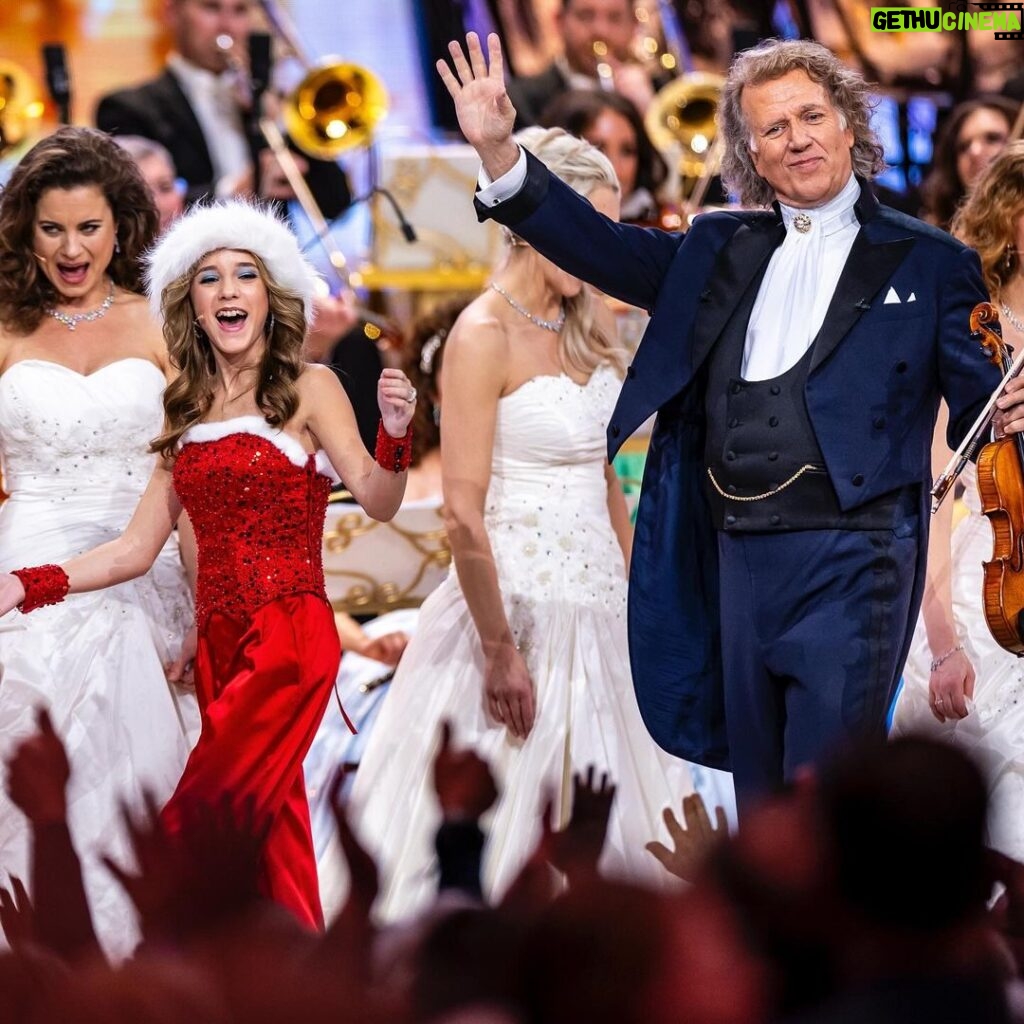 André Rieu Instagram - The grand finale is here! Our final Christmas concert is just hours away. Let’s wrap up the year with beautiful music and memories! 🎄❤️ Maastricht, Netherlands
