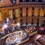 André Rieu Instagram - Enjoy André’s beautiful concert in Vienna now on YouTube.com/andrerieu (Link in bio) 🎥 @majaflute