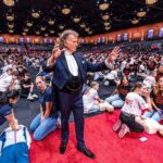 André Rieu Instagram - Pictures of yesterday's CPR event with 2000 children in Maastricht. It’s so important, AND it was so much fun! 🙂 Anyone can learn how to perform CPR in less than an hour. Find a training in your area and help save lives! ❤