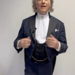 André Rieu Instagram - A beautiful message in many languages. Love is everywhere. Happy Valentine’s Day💕 #music #classicalmusic #andrerieu #rieu #livemusic #orchestra #violinist #violin🎻 #🎻#valentine #valentineday #love #valentines #johannstraussorchestra #jso #language
