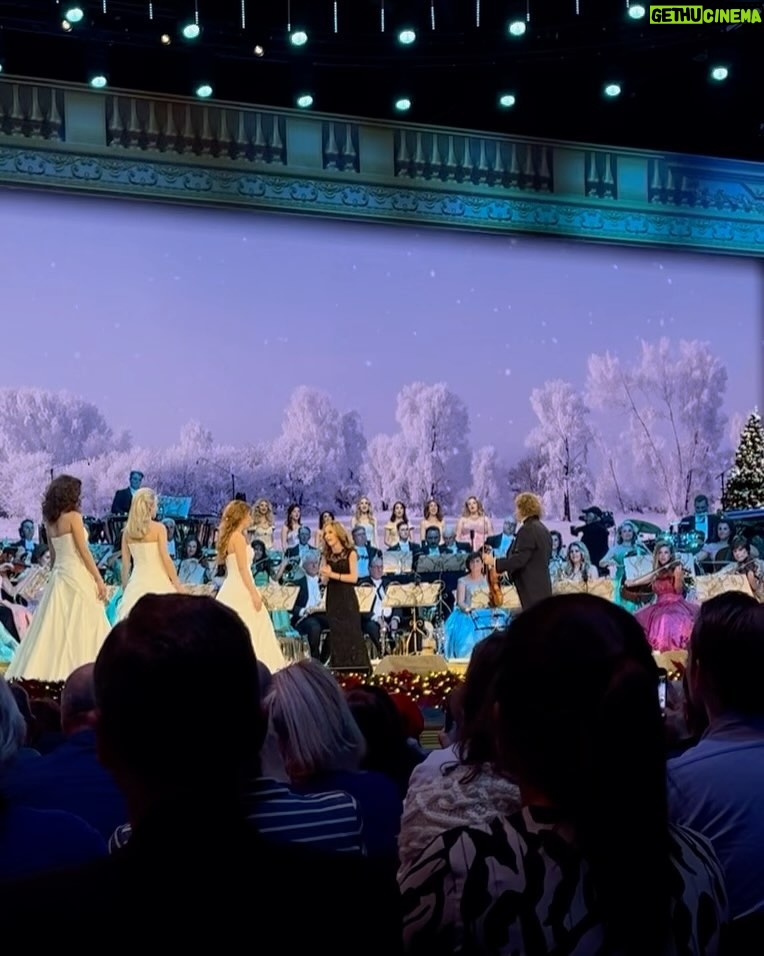 André Rieu Instagram - 🎄✨ Thank you to everyone who made the first 2 Christmas concerts unforgettable! We had an absolute blast this weekend! Who’s joining us next weekend for round 2? 🌟🎶🔔 Visit www.andrerieu.com for tour dates (Link in bio) Maastricht, Netherlands