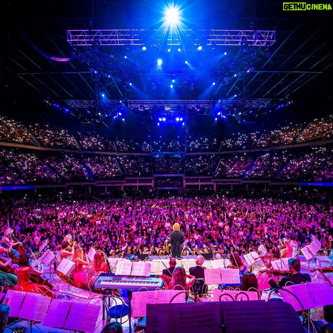 André Rieu Instagram - It's official! 🇨🇴 André Rieu returns to Bogotá! Get ready to be mesmerized at the Movistar Arena on September 18, 2024. Get your tickets now at andrerieu.com for a night filled with music, magic, and memories (Link in bio). Early booking is advised. #music #classicalmusic #violin #andrerieu #rieu #concert #livemusic #orchestra #stradivarius #stradivari #violinist #viola #violin🎻 #🎻 #bogota #colombia #colombia🇨🇴 #🇨🇴 @movistararenaco Bogota