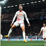 André Silva Instagram – What a night!!! We keep on going 🔥 
This win is for our captain! @petergulacsi Red Bull Arena