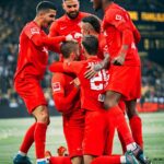 André Silva Instagram - We did what we had to do! Huge game! 🔥💪 SIGNAL IDUNA PARK