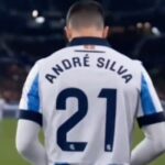 André Silva Instagram – A brindar às conquistas, aprendizagens e boas vibrações de 2023! Que 2024 nos traga ainda mais motivos para sorrir 🥂✨

Celebrating achievements, lessons, and good vibes in 2023! May 2024 bring us even more reasons to smile 🥂✨