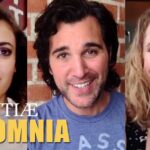 Andrea Barber Instagram - Three actors, six characters. Wha??? Was so thrilled to reunite with my favorite familia for an episode of MINUTIAE on @juanpablodipace’s YouTube channel! Link in bio. 🎬🍷🍽