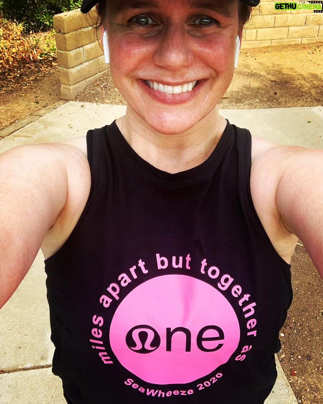 Andrea Barber Instagram - It wasn’t as pretty as running around the Seawall, but the @lululemon SeaWheeze Virtual Half Marathon is complete. ✅ Grateful for runner friends and our group chat - “miles apart but together as one.” 💖 #seawheeze2020