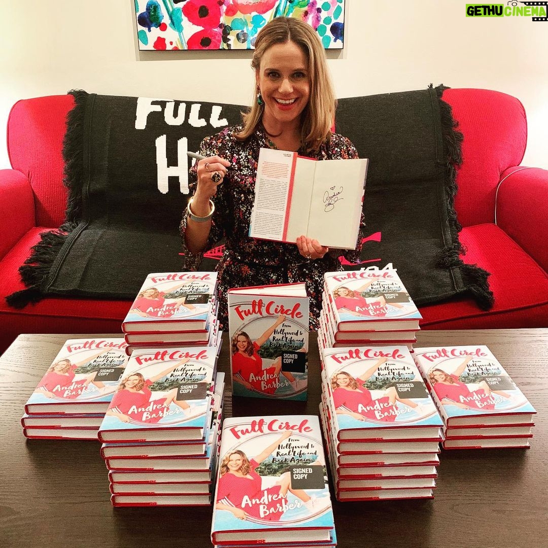 Andrea Barber Instagram - I’m thrilled to reveal some exciting news: @barnesandnoble just announced that my hand-signed copies of FULL CIRCLE will be available at Barnes & Noble stores and online at BN.com/SignedEditions starting Saturday 11/16! Mark your calendars! #BNSignedEditons