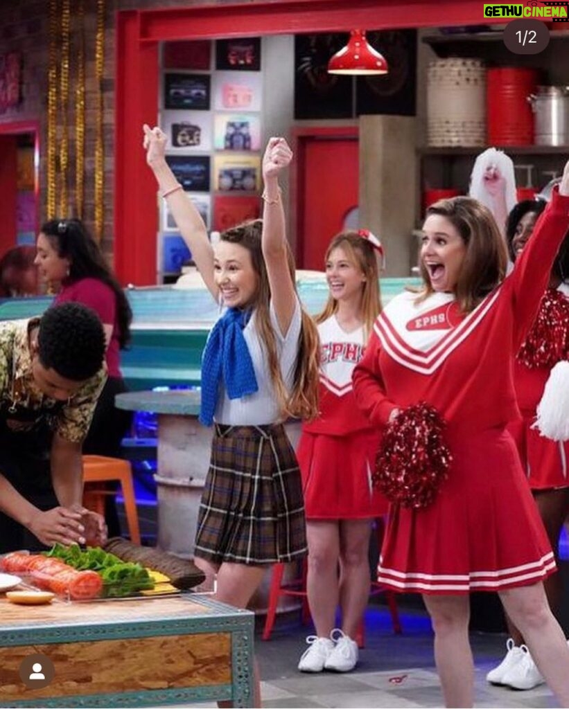 Andrea Barber Instagram - Why are we cheering?! Furthermore, why am I wearing a cheerleading costume in my 40s?! 📣🎉 Tune in to @nickelodeon tonight for an all new episode of That Girl Lay Lay! 💜