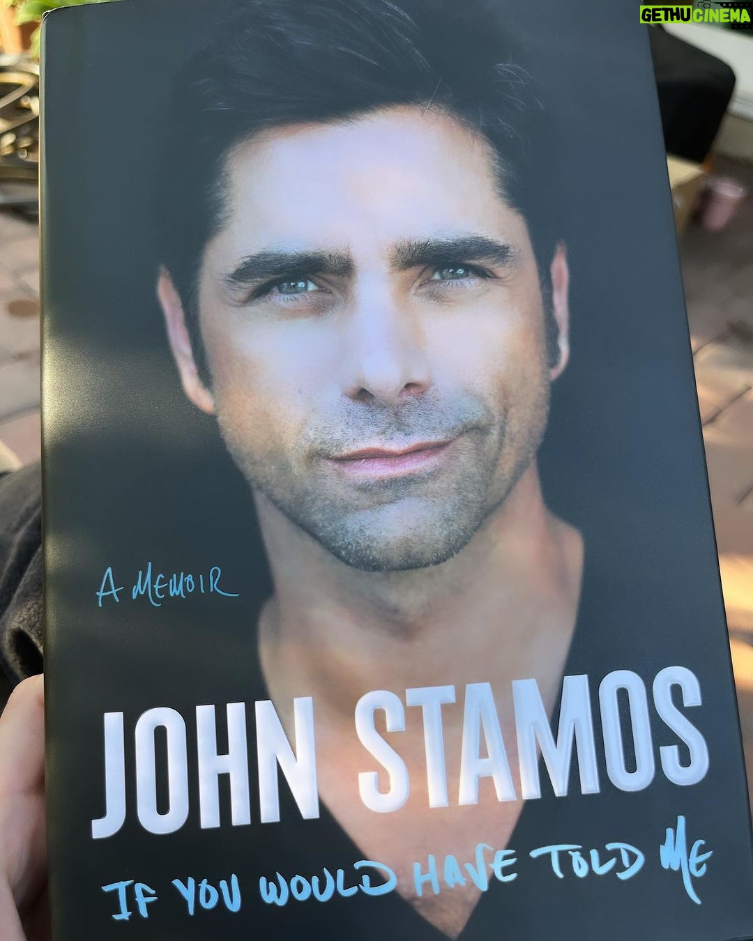 Andrea Barber Instagram - Already crying and Iโve only just cracked open the first page.๐ฅน๐ @johnstamos has led an extraordinary life, and everyone is about to see just what an extraordinary storyteller he is. His memoir, IF YOU WOULD HAVE TOLD ME, is out next week, 10/24. ๐ You donโt want to miss this! ๐ซ Uncle J, Iโm so proud of you. I love you. Iโm so grateful to be part of your life and story. ๐๐ปโค๏ธ