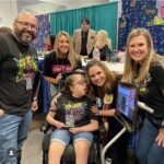 Andrea Barber Instagram - 90s Con! 🩷💜❤️ Full hearts. Thank you, we love you all so much! Tampa Florida