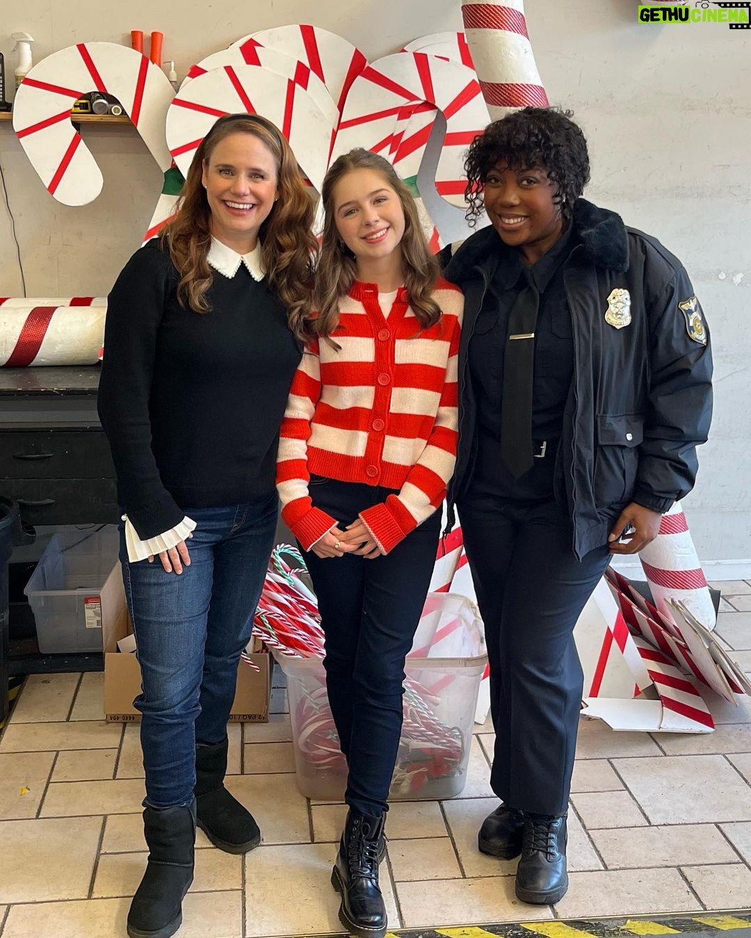 Andrea Barber Instagram - And that’s a wrap on Christmas on Candy Cane Lane! 🎬🎄🤶🏻 Someday I will be able to process this rollercoaster of emotions and put into words just how transformative this experience was. This was my first Christmas movie, my first time being #1 on the call sheet. Three weeks ago I was nervous as hell walking into the table read. And today I head home with a wealth of experience and new friends for life. I’m so grateful for my wonderful co-stars and our hardworking crew, and to our fabulous director @christiewillwolf for her leadership, guidance, and friendship. And I will especially miss my leading man, @actordanpayne, who made every single day brighter with his effortless charm, extraordinary talent, and genuine love for everyone around him. And most of all - to my hero, @candacecbure. I’m not sure how it’s possible, but we became even closer through this experience. Having your producer also be one of your best friends is just about the greatest gift I could’ve asked for. CCB, I love you and I’m so so grateful for you - for your advice, your listening ear, and your unwavering support and belief in me. Thank you. ❤️ I know everyone jokes that all Christmas movies are the same…but this one hits different, I promise! I can’t wait for everyone to see Christmas on Candy Cane Lane on December 3rd on @gactv! ❄️🎄💫 Vancouver, British Columbia