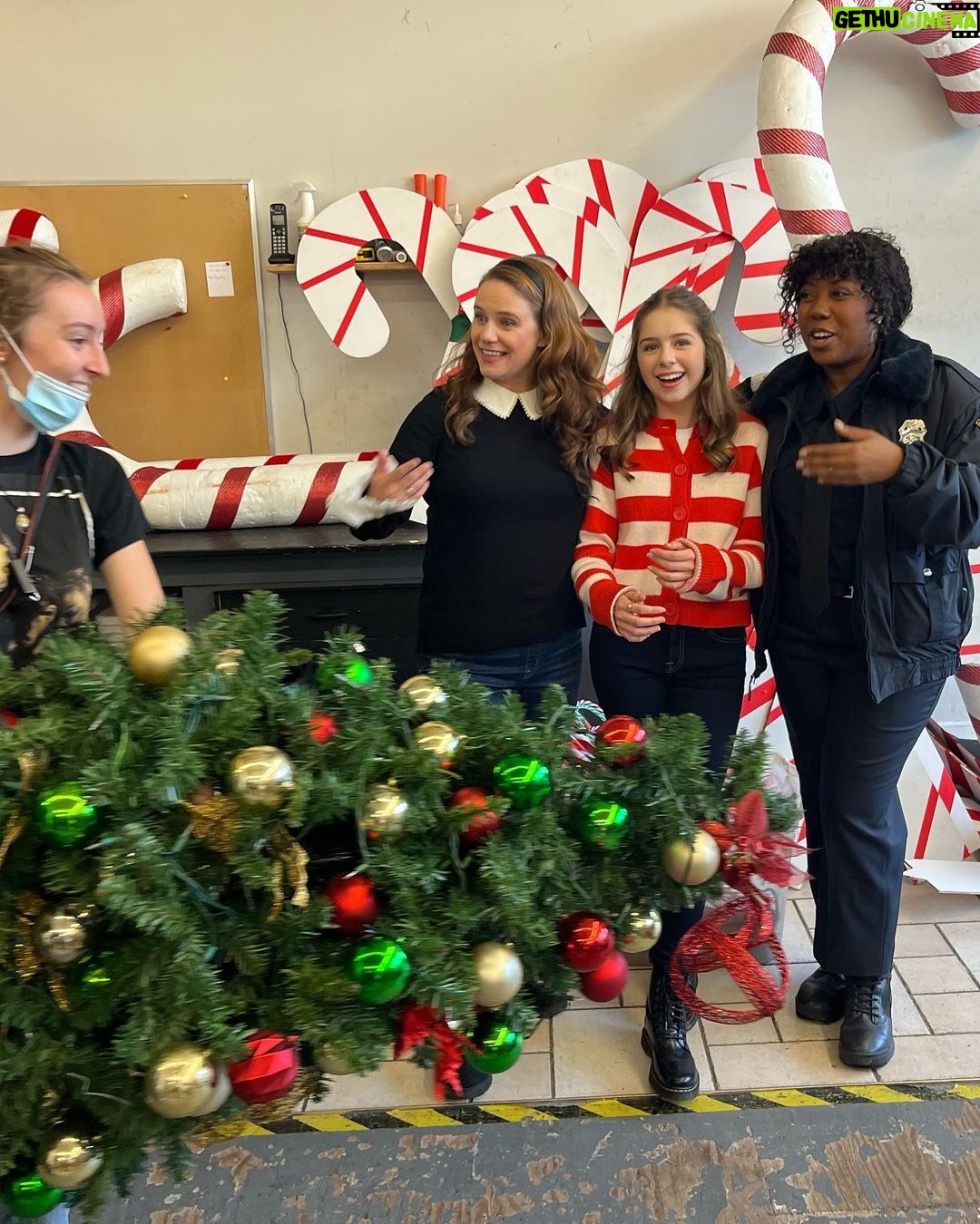 Andrea Barber Instagram - And that’s a wrap on Christmas on Candy Cane Lane! 🎬🎄🤶🏻 Someday I will be able to process this rollercoaster of emotions and put into words just how transformative this experience was. This was my first Christmas movie, my first time being #1 on the call sheet. Three weeks ago I was nervous as hell walking into the table read. And today I head home with a wealth of experience and new friends for life. I’m so grateful for my wonderful co-stars and our hardworking crew, and to our fabulous director @christiewillwolf for her leadership, guidance, and friendship. And I will especially miss my leading man, @actordanpayne, who made every single day brighter with his effortless charm, extraordinary talent, and genuine love for everyone around him. And most of all - to my hero, @candacecbure. I’m not sure how it’s possible, but we became even closer through this experience. Having your producer also be one of your best friends is just about the greatest gift I could’ve asked for. CCB, I love you and I’m so so grateful for you - for your advice, your listening ear, and your unwavering support and belief in me. Thank you. ❤️ I know everyone jokes that all Christmas movies are the same…but this one hits different, I promise! I can’t wait for everyone to see Christmas on Candy Cane Lane on December 3rd on @gactv! ❄️🎄💫 Vancouver, British Columbia