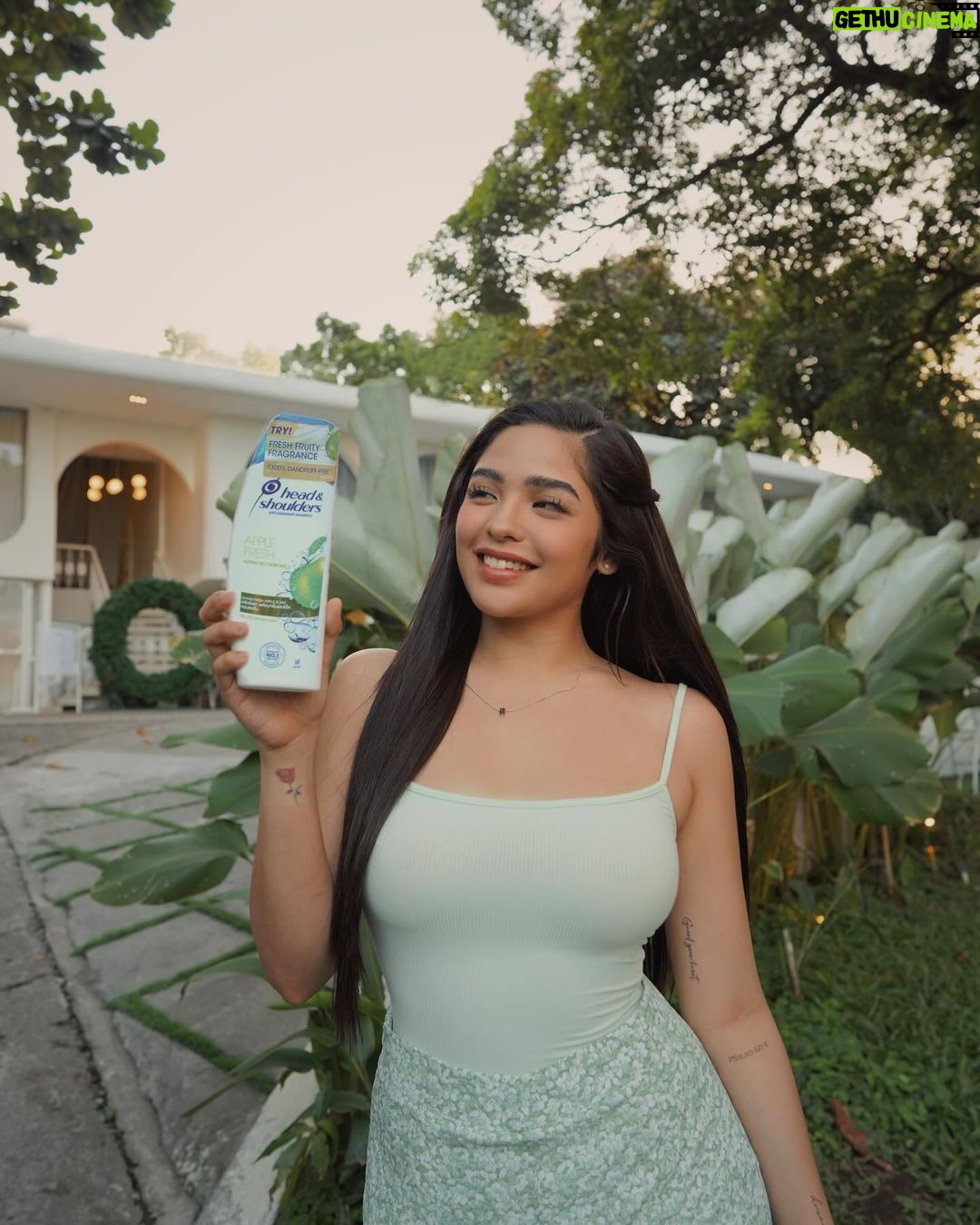 Andrea Brillantes Instagram - I’m never going back to pagtiti-ITCH! 😅 ‘Di natin yan ikakaganda o ikakapresko! #LetITCHGo with Head & Shoulders Apple Fresh na amoy fresh na nga, itch-free at dandruff-free pa! 😌🍃 Kaya, now more than ever, I realized I should use @headandshouldersph everyday - no exceptions! #LetITCHGo with Head & Shoulders for #NoITCHuations! #PaidPartnership #Ad #sponsored