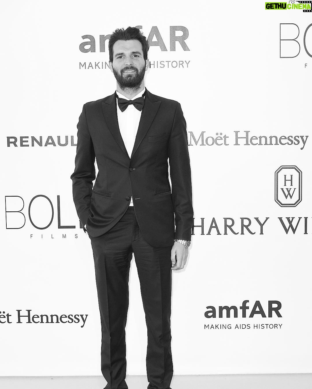 Andrea Iervolino Instagram - Great night spent in Cannes at AMFAR event! #cannesfilmfestival #hotelducap #amfar2016 #capdantibes #cannes Hôtel du Cap-Eden-Roc