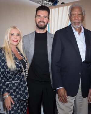Andrea Iervolino Instagram - We are so happy to produce the movie “The Poison Rose” starring Morgan Freeman, John Travolta @johntravolta , Brendan Fraser and Famke Janssen.
Shooting will be coming in Italy soon!
Stay tuned...
#morganfreeman #johntravolta #andreaiervolino #monikabacardi #ambimediagroup #iervolinoentertainment