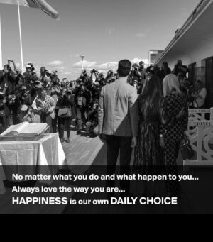 Andrea Iervolino Instagram - No Matter what you do and what happen to you... Always Love the way you are ... HAPPINESS is our own DAILY CHOICE