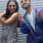 Andrea Jeremiah Instagram - Nee naan and literally all of us have a musical treat getting ready to steal our hearts! ♥️💯 #NeeNeeNee from #ThinkOriginals coming right up! Sung by & Featuring @therealandreajeremiah @abbyvofficial Music by @msjonesrupert Director @aadhavkannadhasan DOP @jenson_singarajah Styled by @by_sarana EP @deepikaloganathan @thinkindiecollective #ThinkOriginals #ThinkMusic