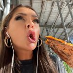 Andrea Russett Instagram - them nyc slices 🫶🏼 Brooklyn, New York