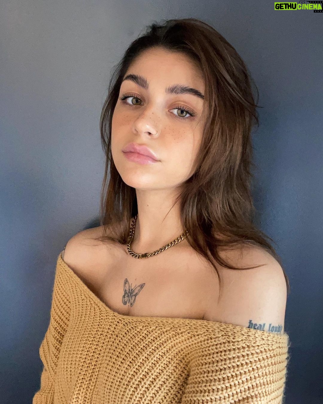 Andrea Russett Instagram - why does this look like a school photo š«¢ lmfaooo scroll if ur brave⦠i give to u, my most cursed school photos ā¤ļø choose ur fighter