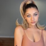 Andrea Russett Instagram - clap if you think she should suffer!