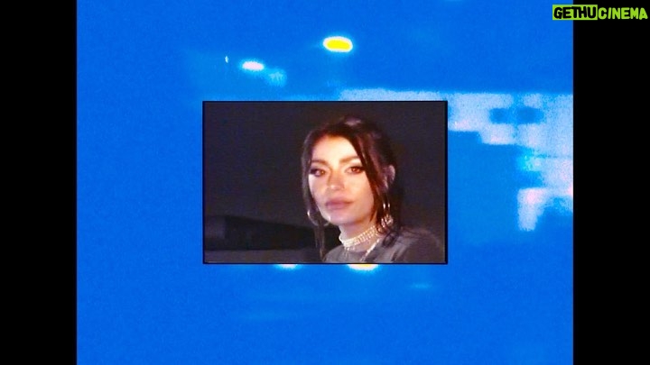 Andrea Russett Instagram - FREEZING MUSIC VIDEO IS OUT NOW!! so stoked about this one. link in my bio! tell me ur thoughts!!!!!!! SHOT AND DIRECTED BY @nowthisisliving ❄️💙