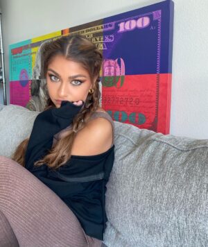 Andrea Russett Instagram - i can’t stop singing jadens verse on never say never. all day and night. it plays on loop. inside my head. happy sunday
