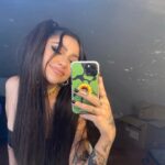 Andrea Russett Instagram - tell me ur favorite lyric from freezing ❄️ and most importantly…….. keep streaming!!!!! 💙