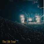 Andrew Schulz Instagram - TORONTO we did it where the Raptors play!!!! TWICE! Love y’all from the bottom of my heart. Thank you so much 🙏❤️ #TheLifeTour has begun Scotiabank Arena