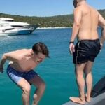 Andrew Schulz Instagram - Peak. Athleticism. His name is @jasondlevine 🤌 Bodrum