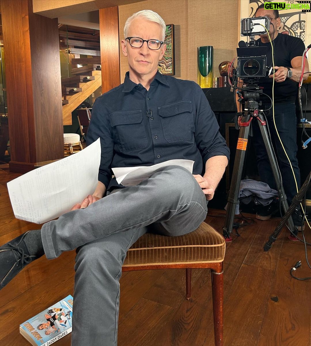 Andy Cohen Instagram - My favorite Zaddy in my living room… pummeling me with hard hitting questions! He’s profiling me on CBS Sunday Morning ☀️ tomorrow in advance of #DaddyDiaries publication day Tuesday. Check it out!