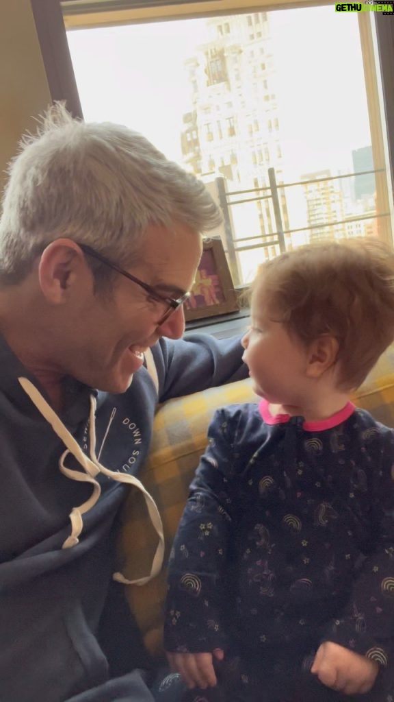 Andy Cohen Instagram - 🌞 Good morning! ☀️