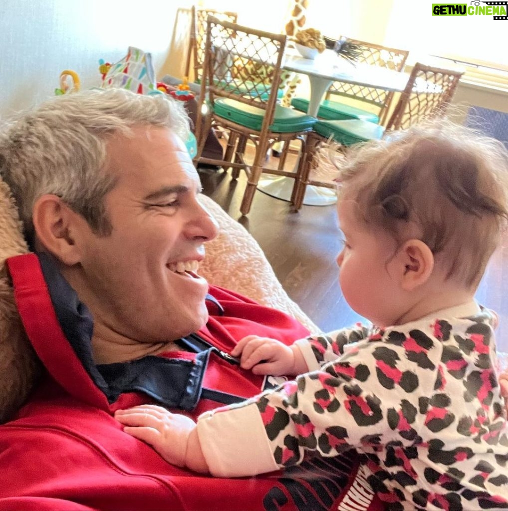 Andy Cohen Instagram - Tummy Time on my chest 💕