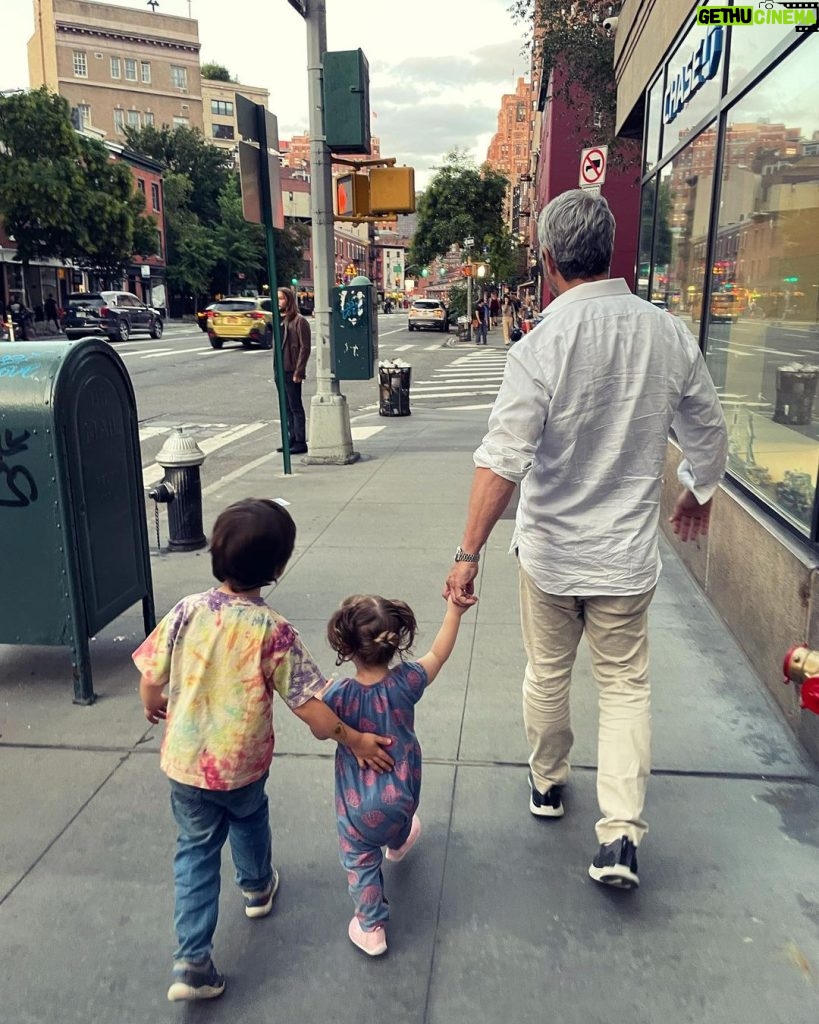 Andy Cohen Instagram - ❤️ 🚂 New York, New York